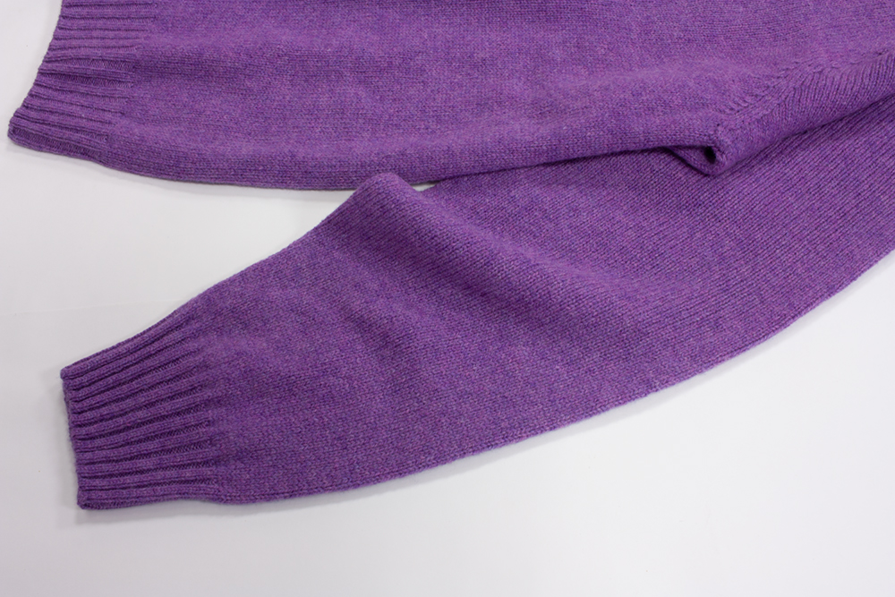 ハーレーオブスコットランド・スーパーファインラムズウール・カーディガン・ラプチュア