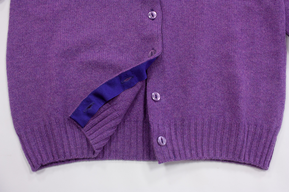 ハーレーオブスコットランド・スーパーファインラムズウール・カーディガン・ラプチュア